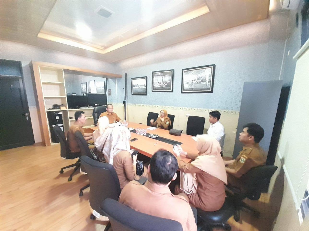 DISPERINDAG BANTEN GELAR PENATAAN ARSIP DINAMIS INAKTIF DAN SI PBJ