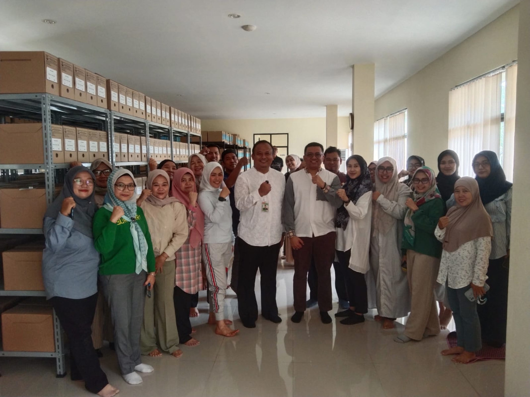 Hari Pertama Masuk Kerja, BKD Provinsi Banten Lakukan Sidak di Disperindag Provinsi Banten