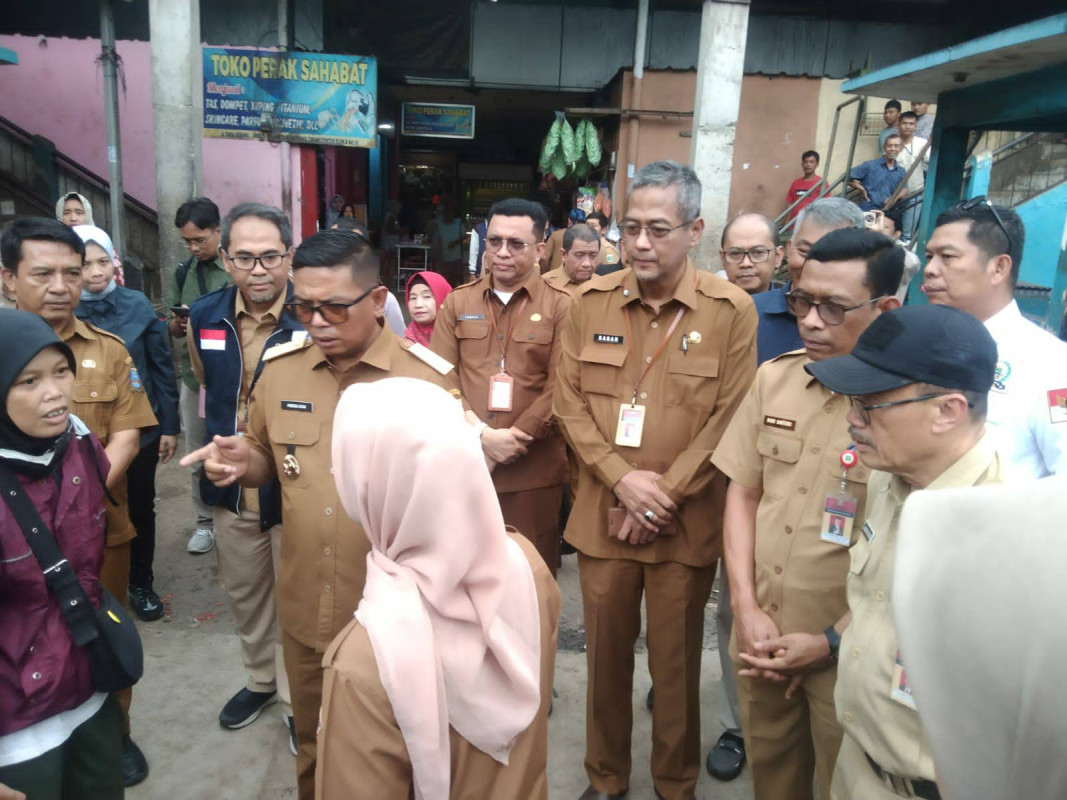 Sidak Pasar Ciruas: Pemerintah & Polri Jaga Stabilitas Harga Nataru